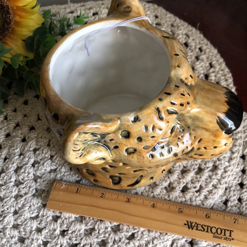 Ceramic Cheetah Leopard Head Planter Pot Decor - Picture 9 of 10